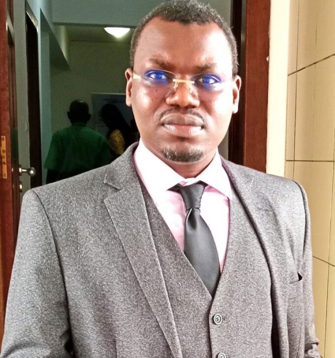DG, Multi print Ibrahima Ousmanou