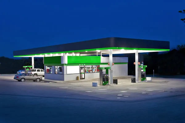 ouvrir-une-station-service